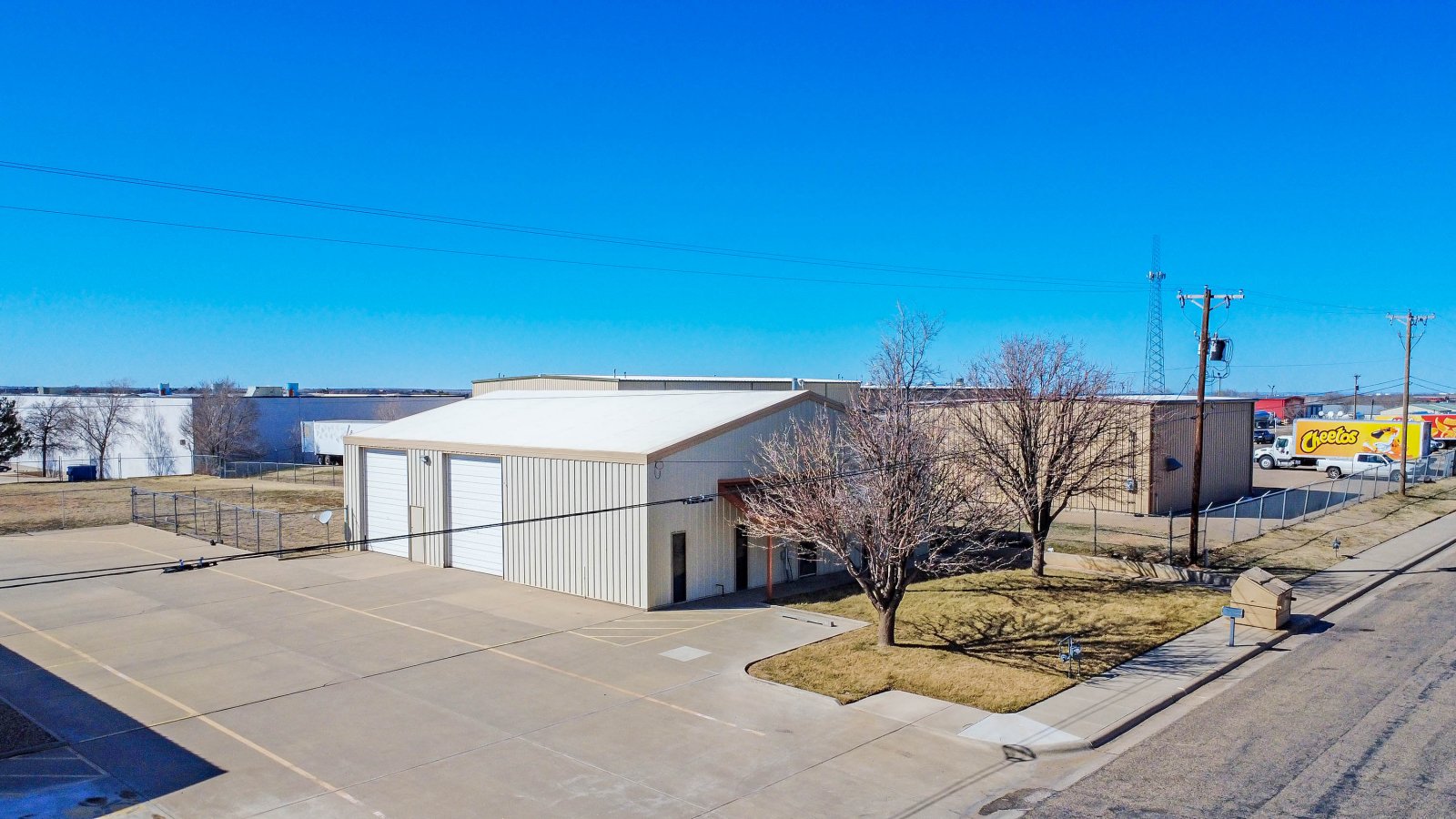1041 N. Forest