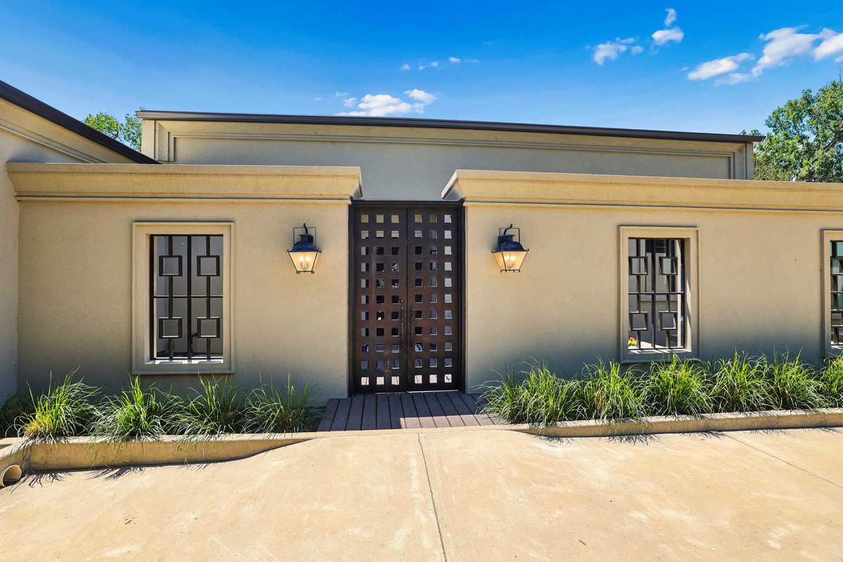 2-Front Gate.jpeg