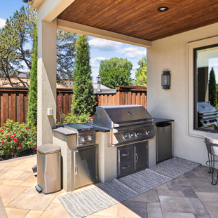 72-Back Patio Grill Area.jpeg