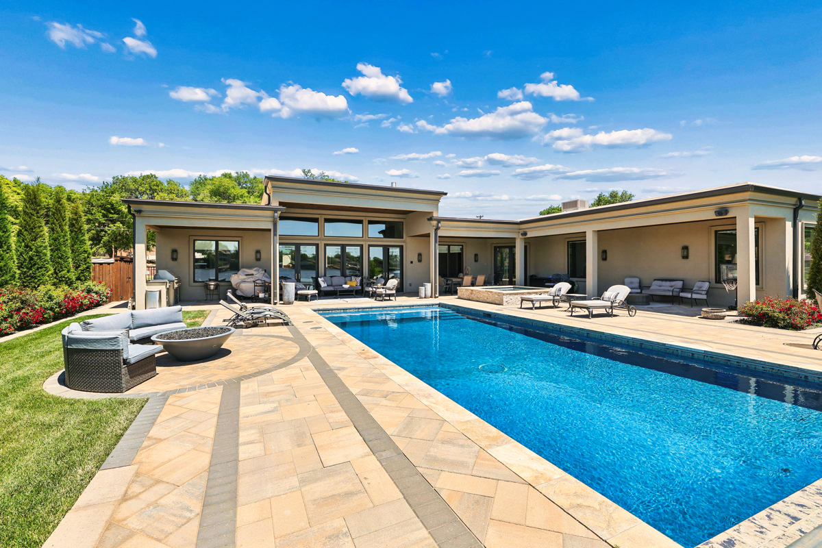 75-Swimming Pool.jpeg