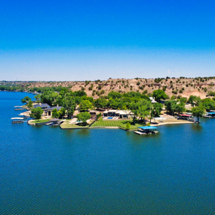 85-Lake View.jpeg
