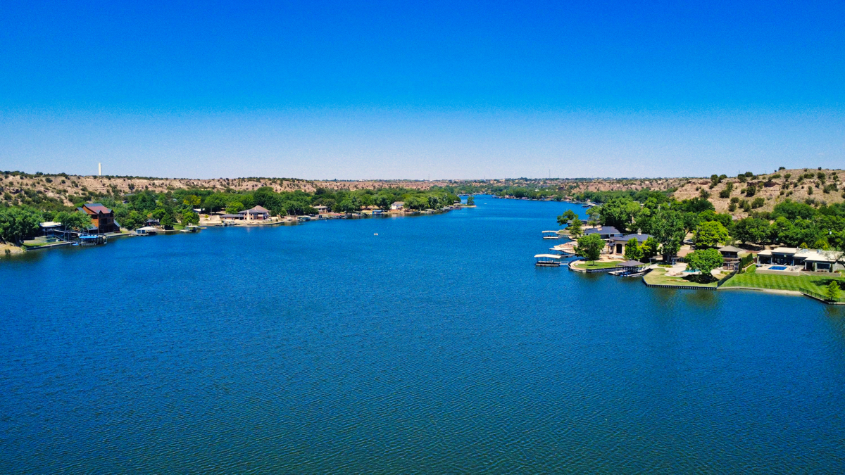 86-Lake View.jpeg